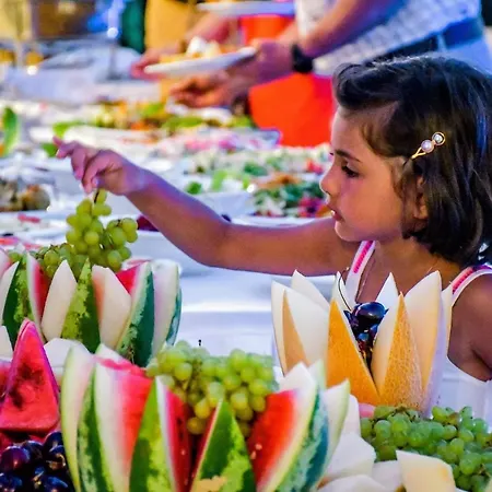 Mimoza Seafront Hotel & Beach Famagusta (Northern Cyprus)