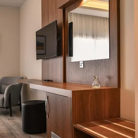 Mimoza Seafront Hotel & Beach Famagusta (Northern Cyprus)