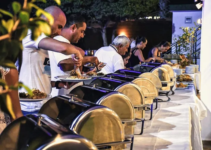 Mimoza Seafront Hotel & Beach Hotell