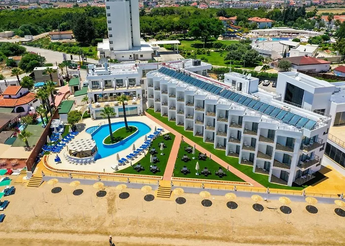 Mimoza Seafront Hotel & Beach 4*