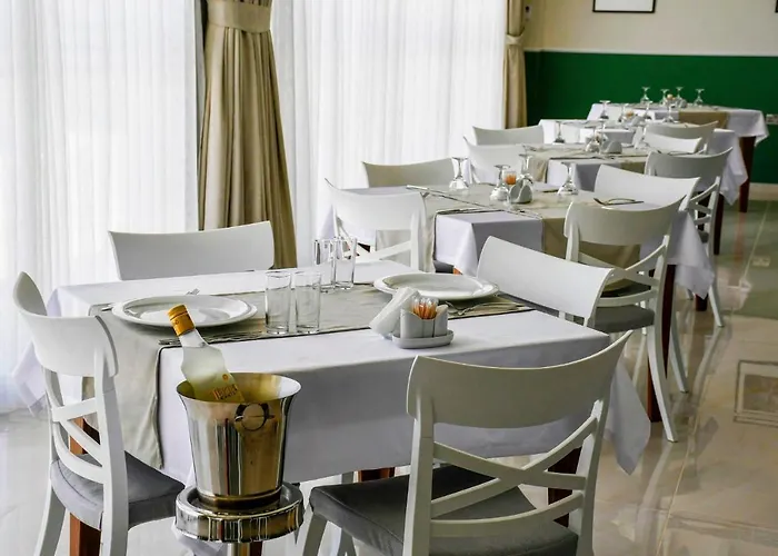 Mimoza Seafront Hotel & Beach 4* Famagusta (Northern Cyprus)