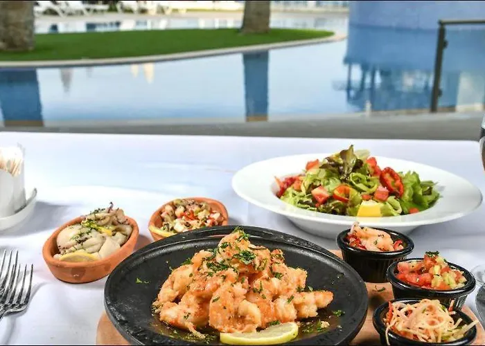 Mimoza Seafront Hotel & Beach Hotell